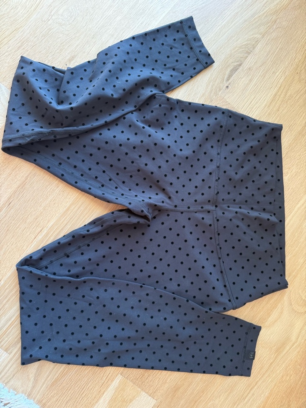 Authentic lululemon Align High-Rise 28” Pant polka dot flocked . Size 8 . New - Picture 2 of 3